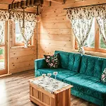 Amazing In With Sauna 펜션 Slopnice