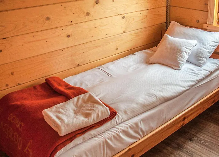 Awesome In With Sauna بيت للعطل *